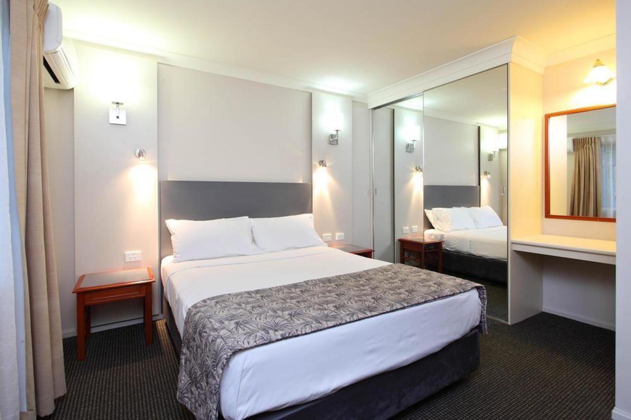 Brisbane International Virginia Hotel Exterior photo