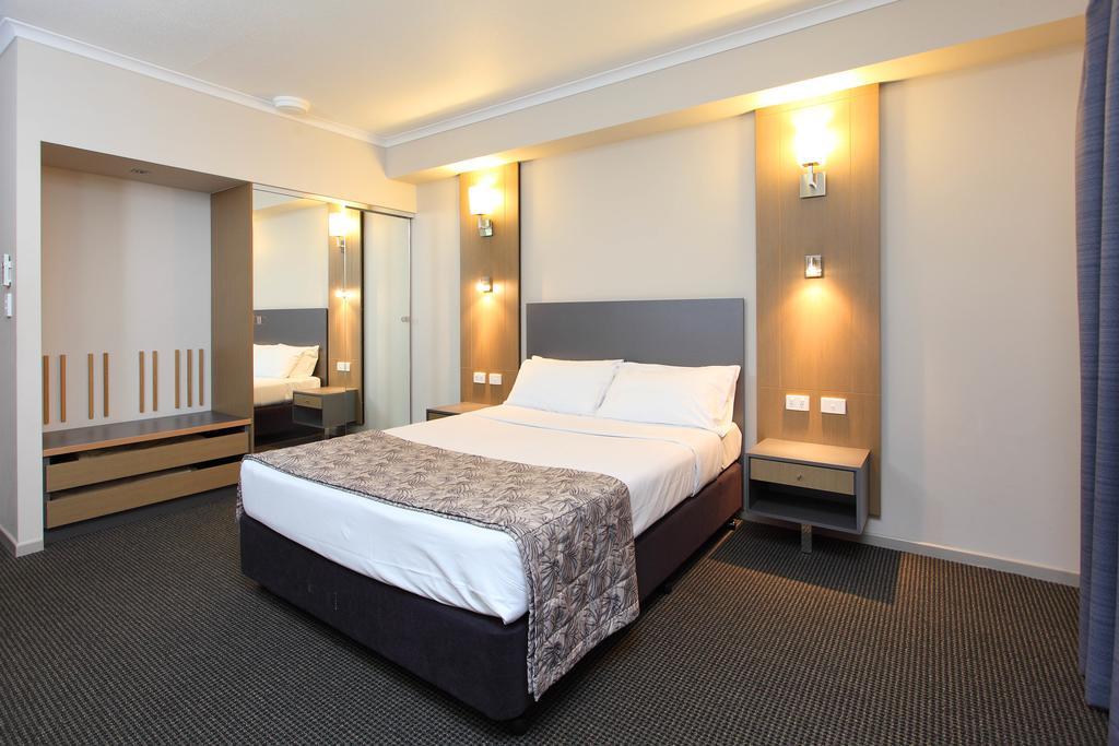 Brisbane International Virginia Hotel Exterior photo
